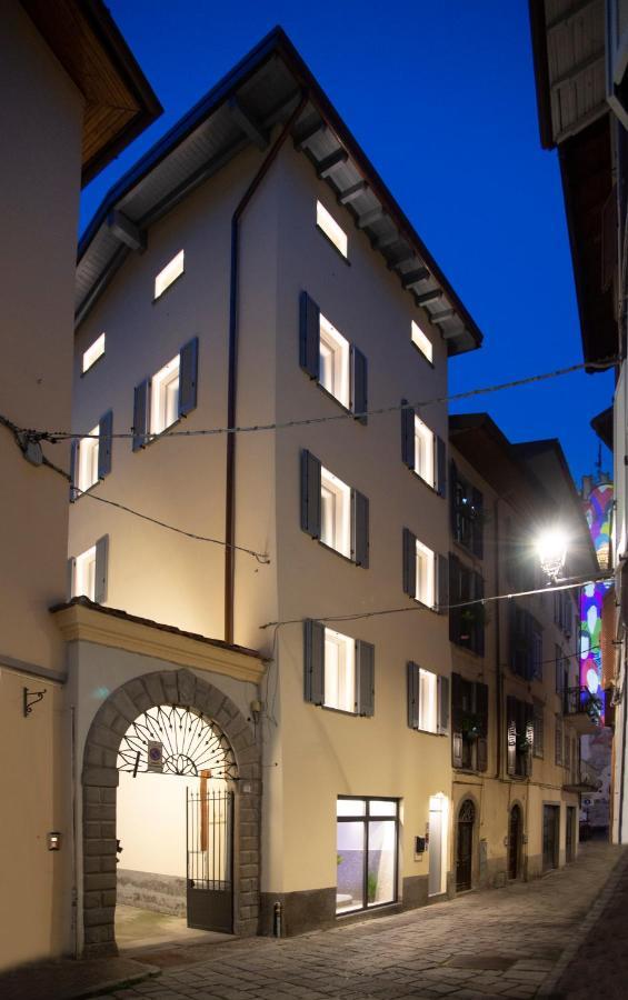 Le Torri Lovere Exterior foto